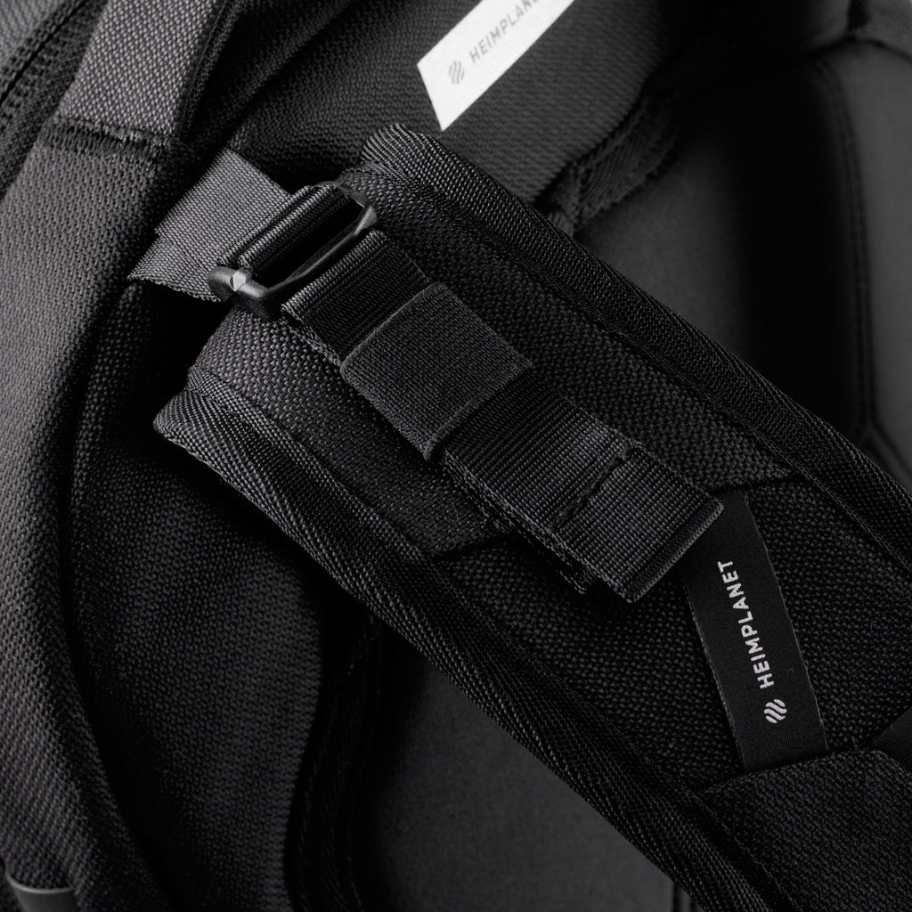 TRANSIT LINE TRAVEL PACK 28 L, BLACK