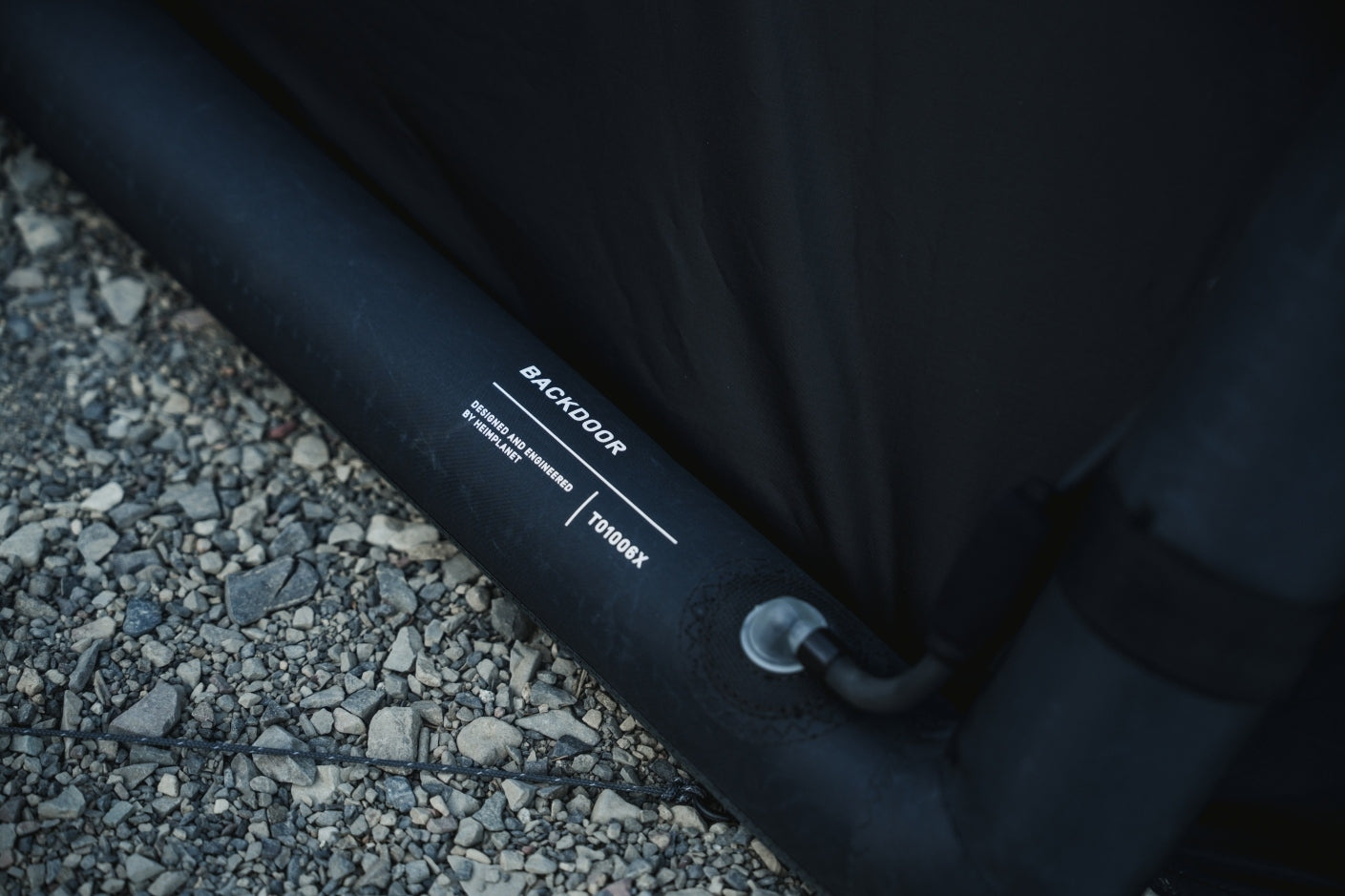 BACKDOOR, The Neo Black Program / 4-SEASON