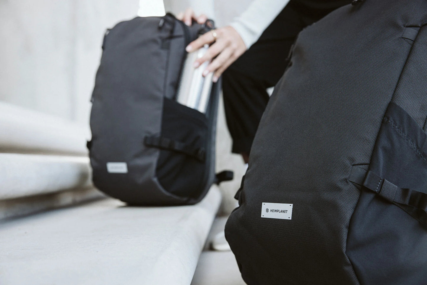TRANSIT LINE TRAVEL PACK 28 L, BLACK
