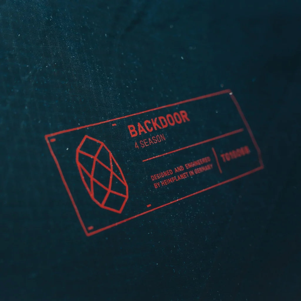 BACKDOOR 4-SEASON NEON RED / CASTLEROCK