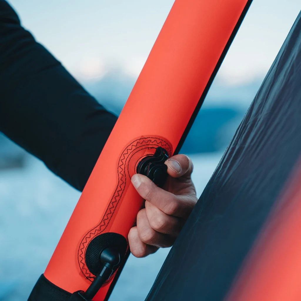 THE CAVE XL, 4-SEASON, NEON RED/CASTLEROCK