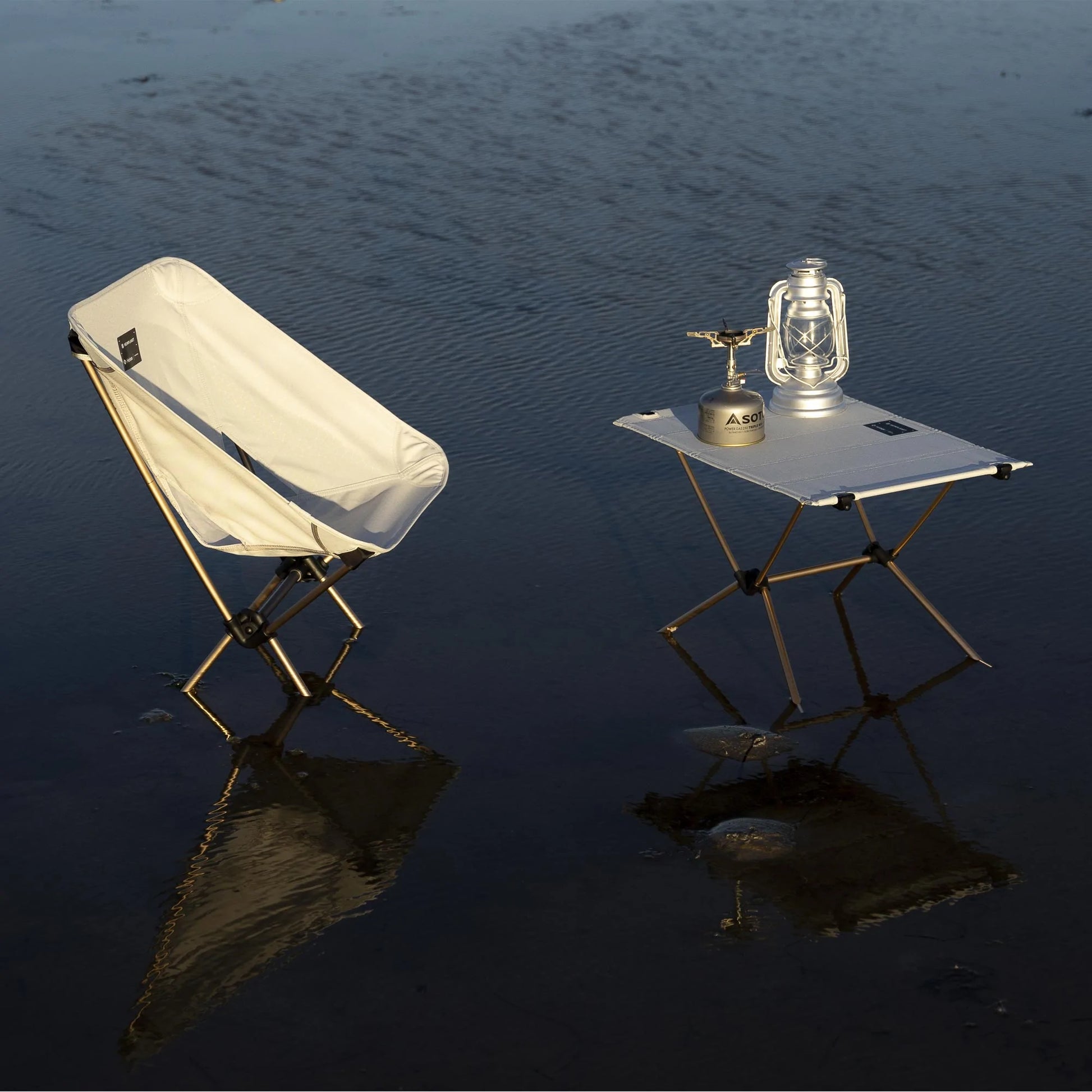 HEIMPLANET x Helinox CHAIR ONE HEIMPLANET x Helinox CHAIR ONE